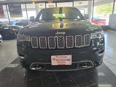 2017 Jeep Grand Cherokee Overland 4DR SUV 4X4   - Photo 2 - Hamilton, OH 45015