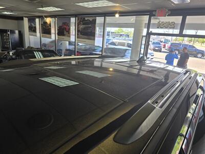 2017 Jeep Grand Cherokee Overland 4DR SUV 4X4   - Photo 31 - Hamilton, OH 45015