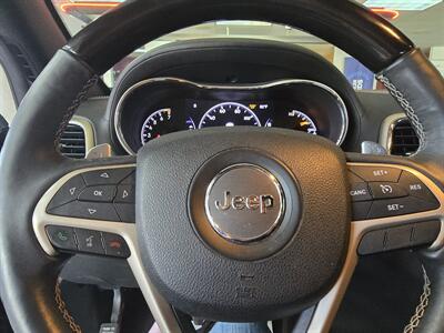 2017 Jeep Grand Cherokee Overland 4DR SUV 4X4   - Photo 23 - Hamilton, OH 45015