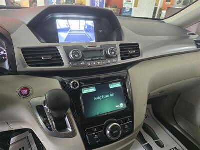 2015 Honda Odyssey EX   - Photo 18 - Hamilton, OH 45015