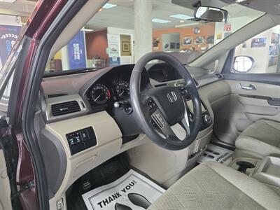 2015 Honda Odyssey EX   - Photo 8 - Hamilton, OH 45015