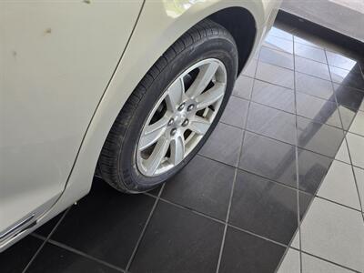 2010 Buick LaCrosse CXL 4DR SEDAN - Photo 30 - Hamilton, OH 45015