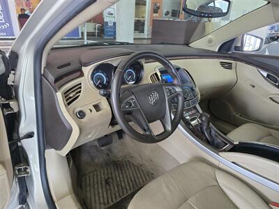 2010 Buick LaCrosse CXL 4DR SEDAN - Photo 8 - Hamilton, OH 45015