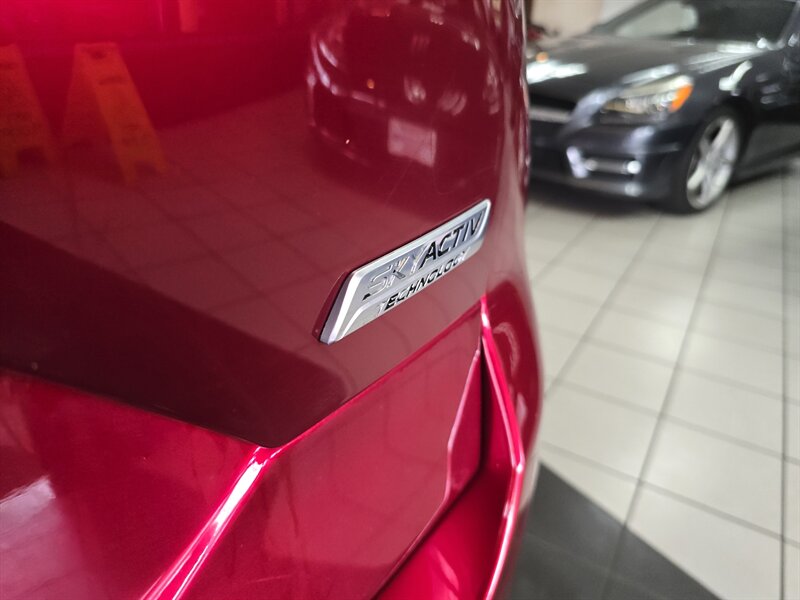 2017 Mazda CX-5 Touring - Photo 28 - Hamilton, OH 45015