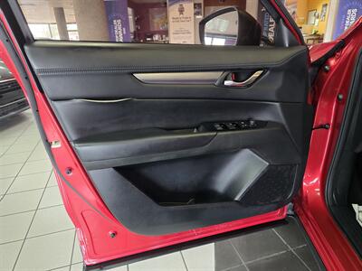 2017 Mazda CX-5 Touring - Photo 8 - Hamilton, OH 45015