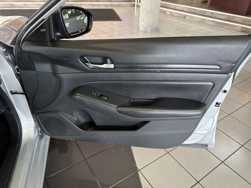 2024 Nissan Altima 2.5 SV 4DR SEDAN - Photo 20 - Hamilton, OH 45015