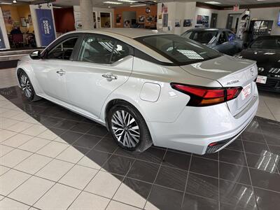 2024 Nissan Altima 2.5 SV 4DR SEDAN - Photo 8 - Hamilton, OH 45015