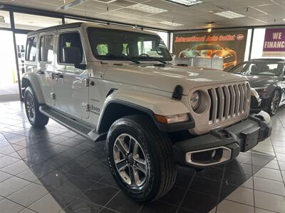 2019 Jeep Wrangler Unlimited Sahara 4X4 4DR JEEP   - Photo 4 - Hamilton, OH 45015