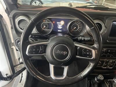 2019 Jeep Wrangler Unlimited Sahara 4X4 4DR JEEP   - Photo 13 - Hamilton, OH 45015