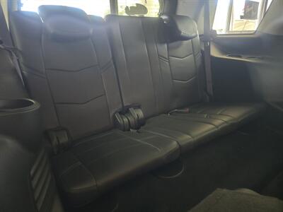 2017 Cadillac Escalade Luxury Collection 4DR SUV AWD   - Photo 18 - Hamilton, OH 45015