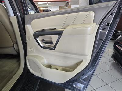 2015 Nissan Armada Platinum   - Photo 17 - Hamilton, OH 45015
