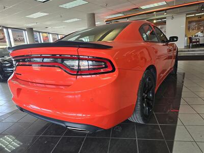 2018 Dodge Charger SXT 4DR SEDAN   - Photo 4 - Hamilton, OH 45015