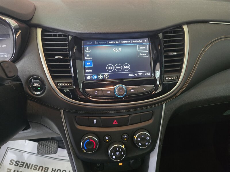 2018 Chevrolet Trax LT 4DR CROSSOVER - Photo 22 - Hamilton, OH 45015