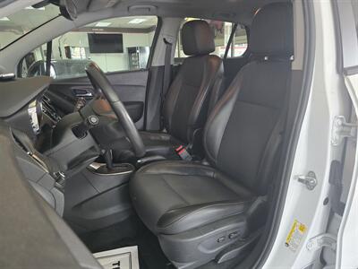2018 Chevrolet Trax LT 4DR CROSSOVER - Photo 9 - Hamilton, OH 45015
