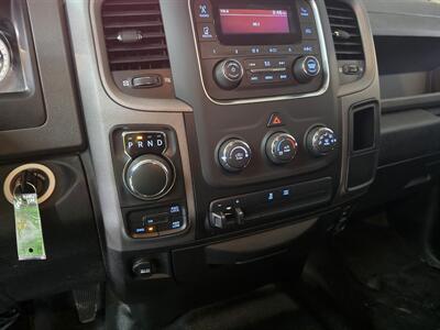 2019 RAM 1500 Classic Tradesman 4DR CREW CAB 4X4 - Photo 20 - Hamilton, OH 45015