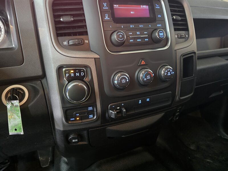 2019 RAM 1500 Classic Tradesman 4DR CREW CAB 4X4 - Photo 20 - Hamilton, OH 45015