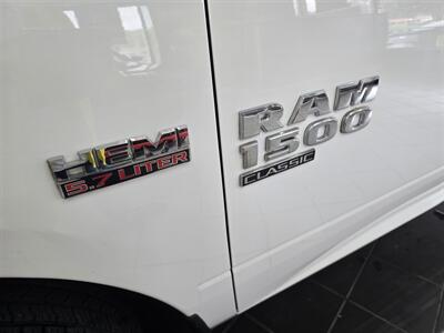 2019 RAM 1500 Classic Tradesman 4DR CREW CAB 4X4 - Photo 25 - Hamilton, OH 45015