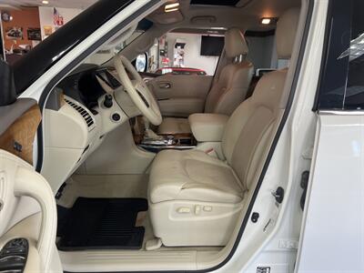 2014 INFINITI QX80   - Photo 9 - Hamilton, OH 45015