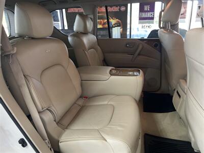 2014 INFINITI QX80   - Photo 29 - Hamilton, OH 45015