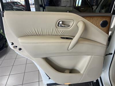 2014 INFINITI QX80   - Photo 27 - Hamilton, OH 45015
