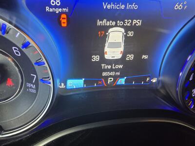 2017 Chrysler 300C   - Photo 23 - Hamilton, OH 45015