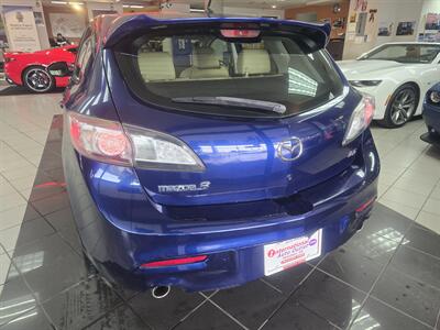 2012 Mazda Mazda3 s Grand Touring 4DR HATCHBACK   - Photo 5 - Hamilton, OH 45015