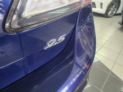 2012 Mazda Mazda3 s Grand Touring 4DR HATCHBACK   - Photo 16 - Hamilton, OH 45015