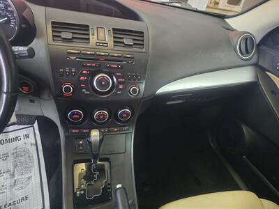 2012 Mazda Mazda3 s Grand Touring 4DR HATCHBACK   - Photo 24 - Hamilton, OH 45015