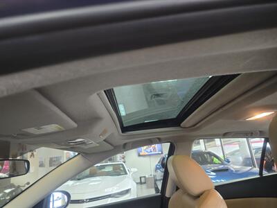 2012 Mazda Mazda3 s Grand Touring 4DR HATCHBACK   - Photo 20 - Hamilton, OH 45015