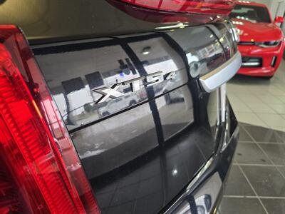 2016 Cadillac XTS Premium Vsport 4DR SEDAN AWD   - Photo 30 - Hamilton, OH 45015
