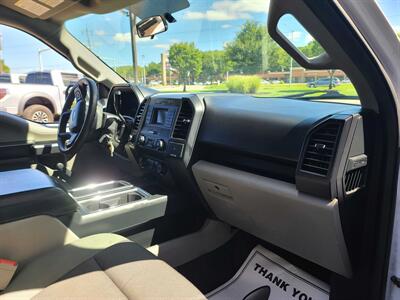 2018 Ford F-150 XLT SUPER CREW 4X4   - Photo 14 - Hamilton, OH 45015