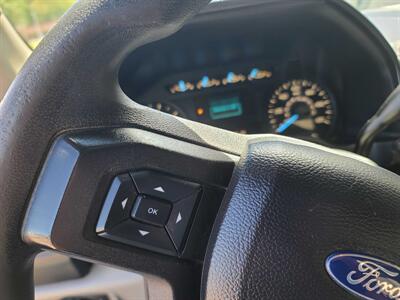 2018 Ford F-150 XLT SUPER CREW 4X4   - Photo 24 - Hamilton, OH 45015