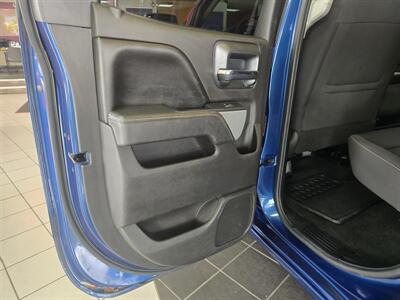 2016 Chevrolet Silverado 1500 LT EXTENDED CAB 4X4 - Photo 11 - Hamilton, OH 45015