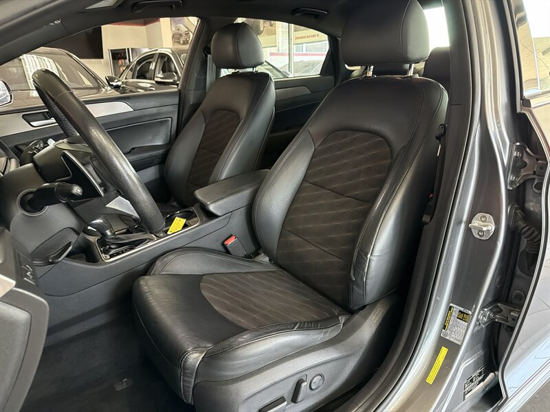 2019 Hyundai Sonata Sport - Photo 10 - Hamilton, OH 45015