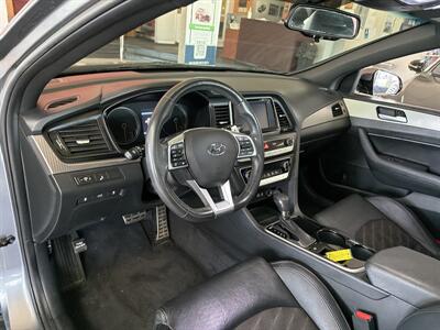 2019 Hyundai Sonata Sport - Photo 11 - Hamilton, OH 45015