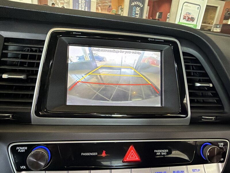 2019 Hyundai Sonata Sport - Photo 16 - Hamilton, OH 45015