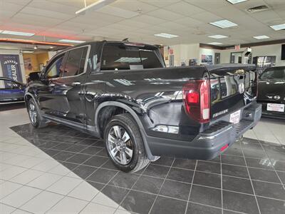 2017 Honda Ridgeline RTL-E 4DR CREW CAB 4X4   - Photo 6 - Hamilton, OH 45015