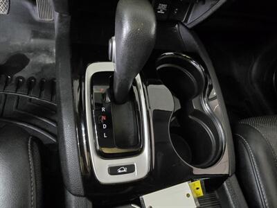 2017 Honda Ridgeline RTL-E 4DR CREW CAB 4X4   - Photo 22 - Hamilton, OH 45015