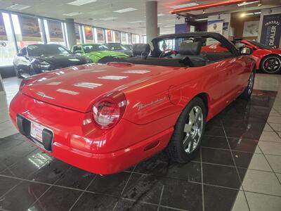 2002 Ford Thunderbird Deluxe 2DR CONVERTIBLE   - Photo 4 - Hamilton, OH 45015