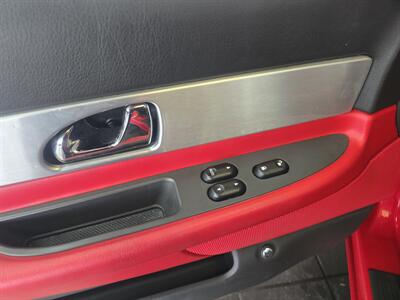 2002 Ford Thunderbird Deluxe 2DR CONVERTIBLE   - Photo 14 - Hamilton, OH 45015