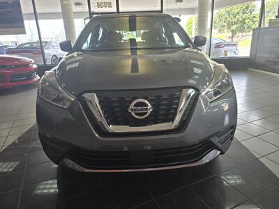 2020 Nissan Kicks S 4DR HATCHBACK   - Photo 2 - Hamilton, OH 45015