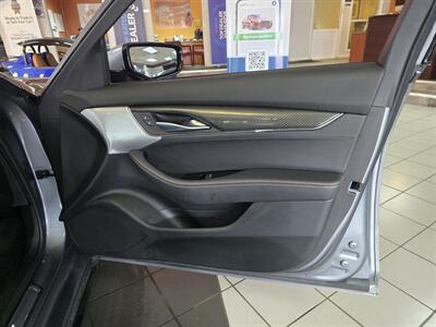 2021 Cadillac CT5-V 4DR SEDAN AWD   - Photo 12 - Hamilton, OH 45015
