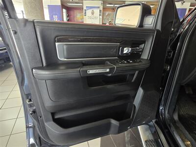 2016 RAM 1500 Laramie Limited 4DR CREW 4X4 - Photo 6 - Hamilton, OH 45015