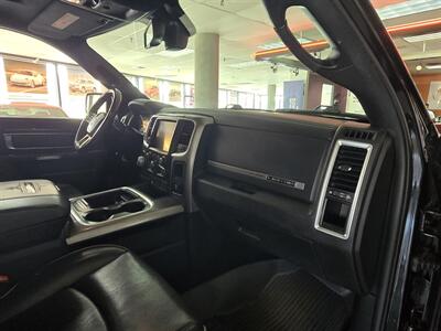 2016 RAM 1500 Laramie Limited 4DR CREW 4X4 - Photo 12 - Hamilton, OH 45015