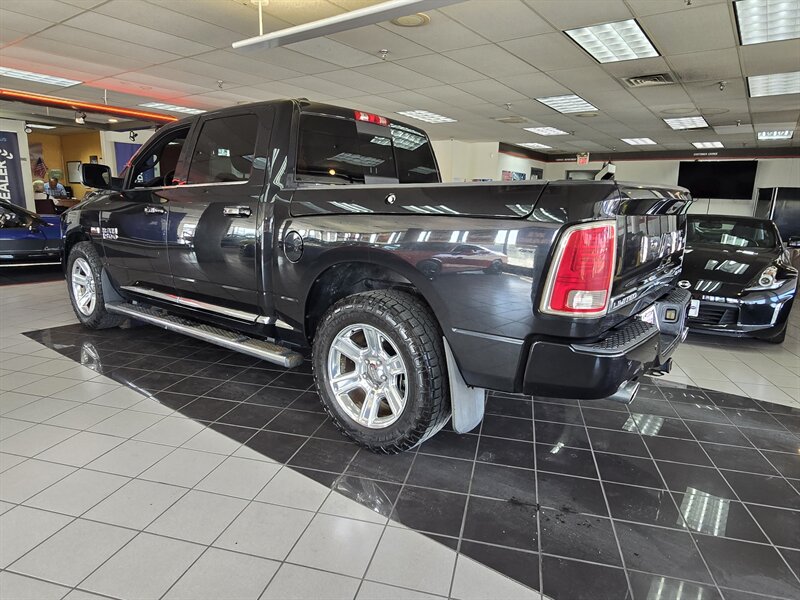 2016 RAM 1500 Laramie Limited 4DR CREW 4X4 - Photo 5 - Hamilton, OH 45015