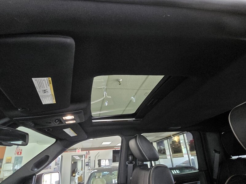 2016 RAM 1500 Laramie Limited 4DR CREW 4X4 - Photo 26 - Hamilton, OH 45015