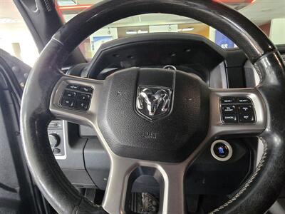 2016 RAM 1500 Laramie Limited 4DR CREW 4X4 - Photo 24 - Hamilton, OH 45015