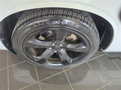 2014 Dodge Challenger SXT 2DR COUPE   - Photo 23 - Hamilton, OH 45015