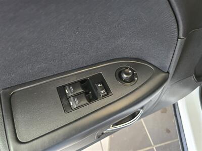 2014 Dodge Challenger SXT 2DR COUPE   - Photo 16 - Hamilton, OH 45015