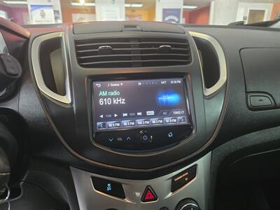 2016 Chevrolet Trax LT 4DR CROSSOVER AWD   - Photo 20 - Hamilton, OH 45015
